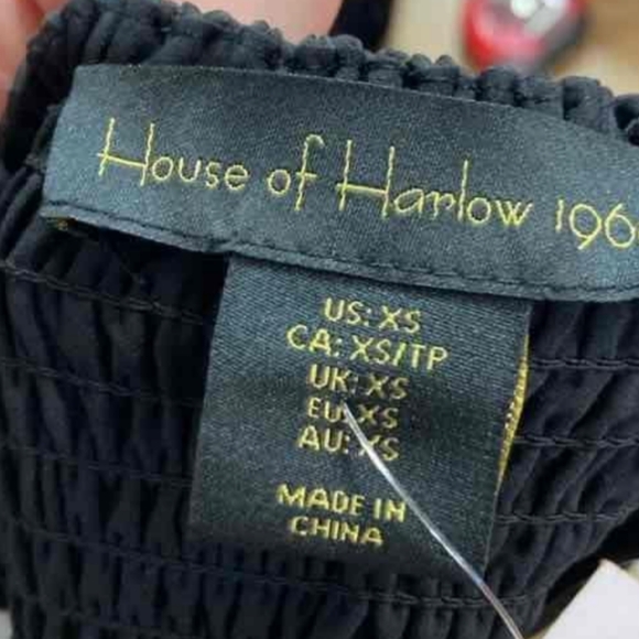 House of Harlow 1960 2 Piece Holiday Sequin Pants Suit NWT - Picture 4 of 5